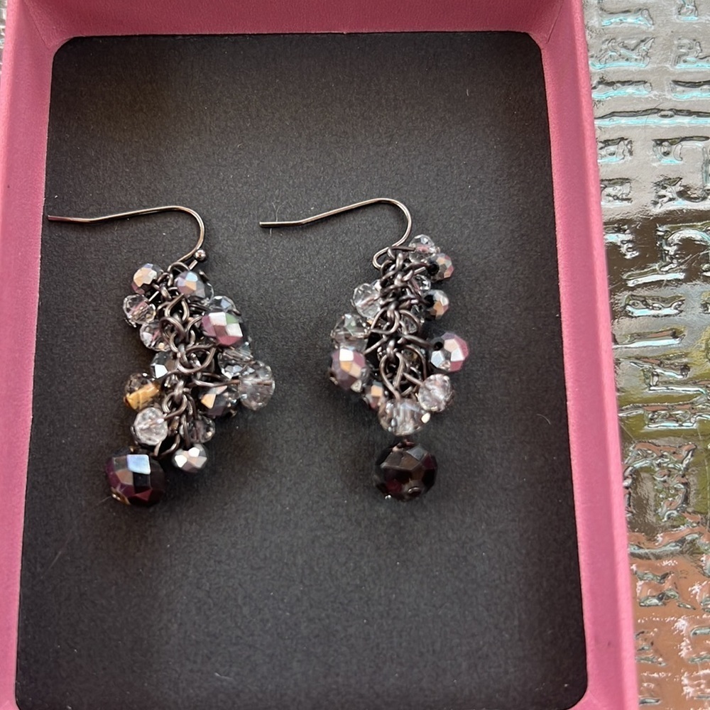 Black and grey earrings